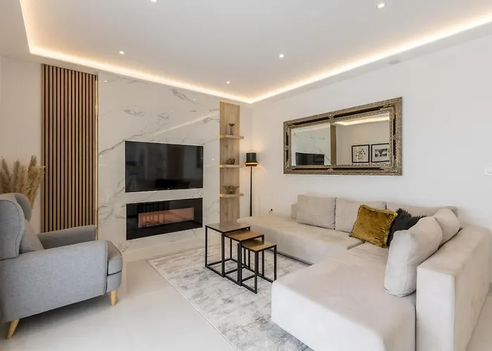 D&d Excelsior * Podstrana