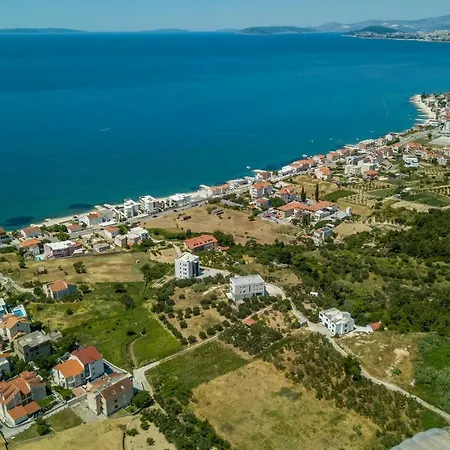 D&d Excelsior Villa *