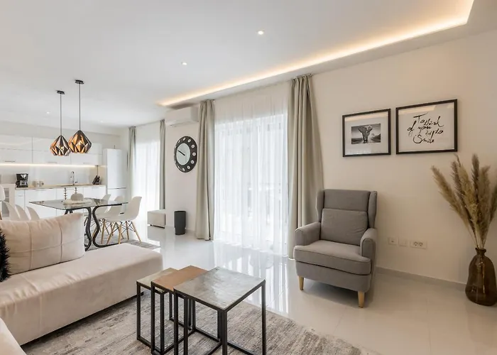 Villa D&d Excelsior Podstrana